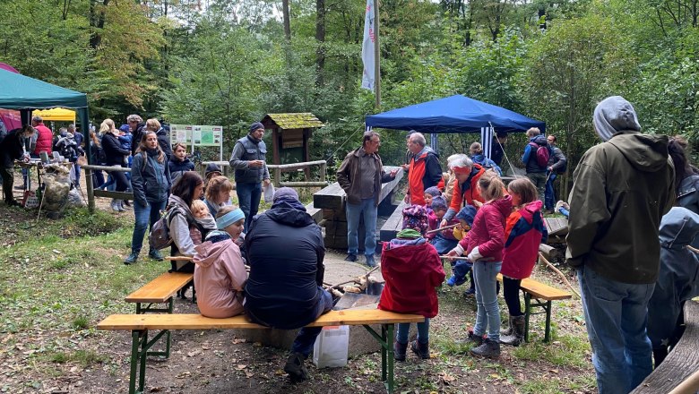 Good mood in autumnal weather at the Nature Park Festival 2022, © Naturpark Purkersdorf